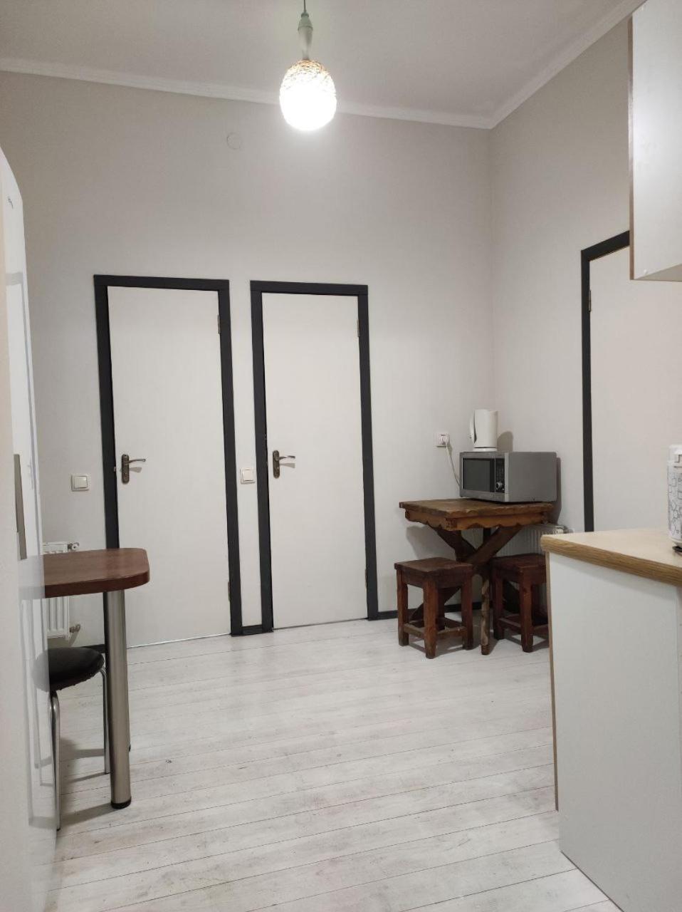 Hostel Europe-U Lviv Kültér fotó