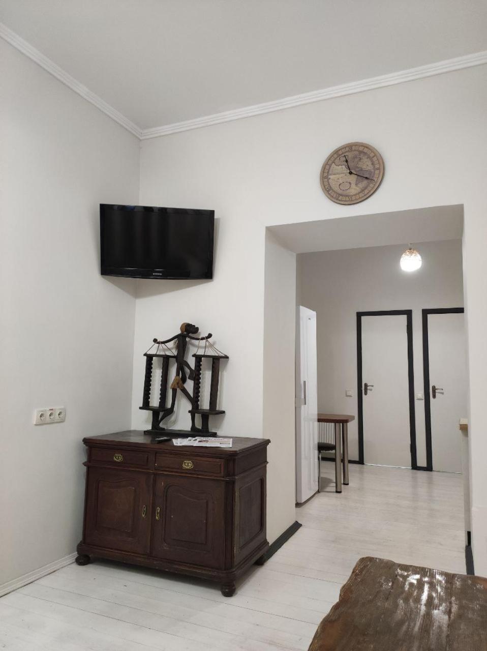 Hostel Europe-U Lviv Kültér fotó