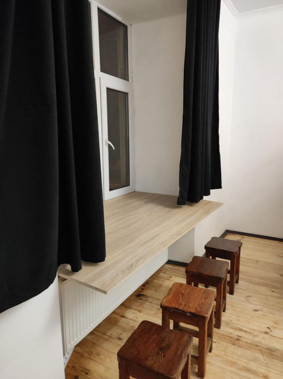 Hostel Europe-U Lviv Kültér fotó