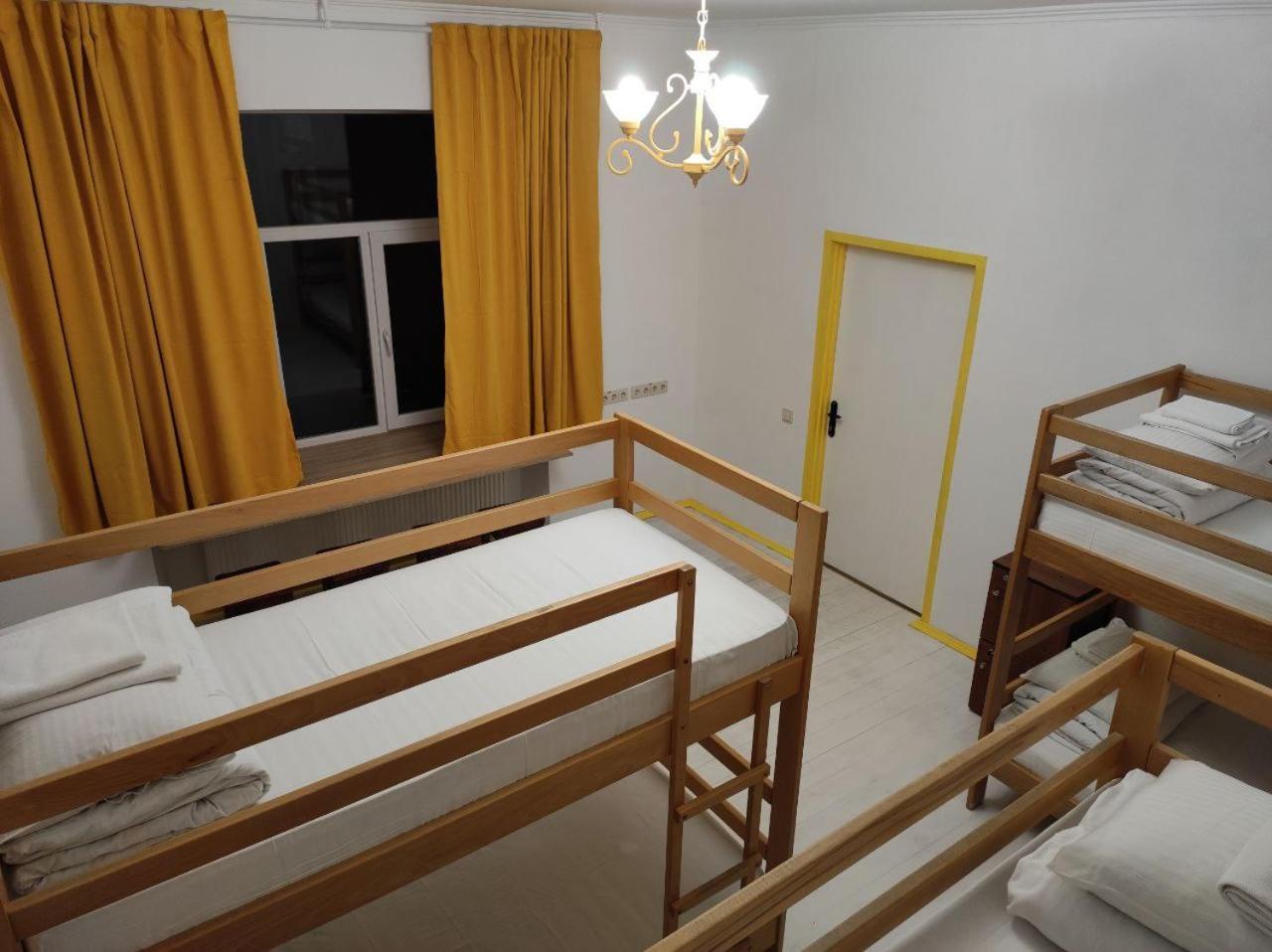 Hostel Europe-U Lviv Kültér fotó