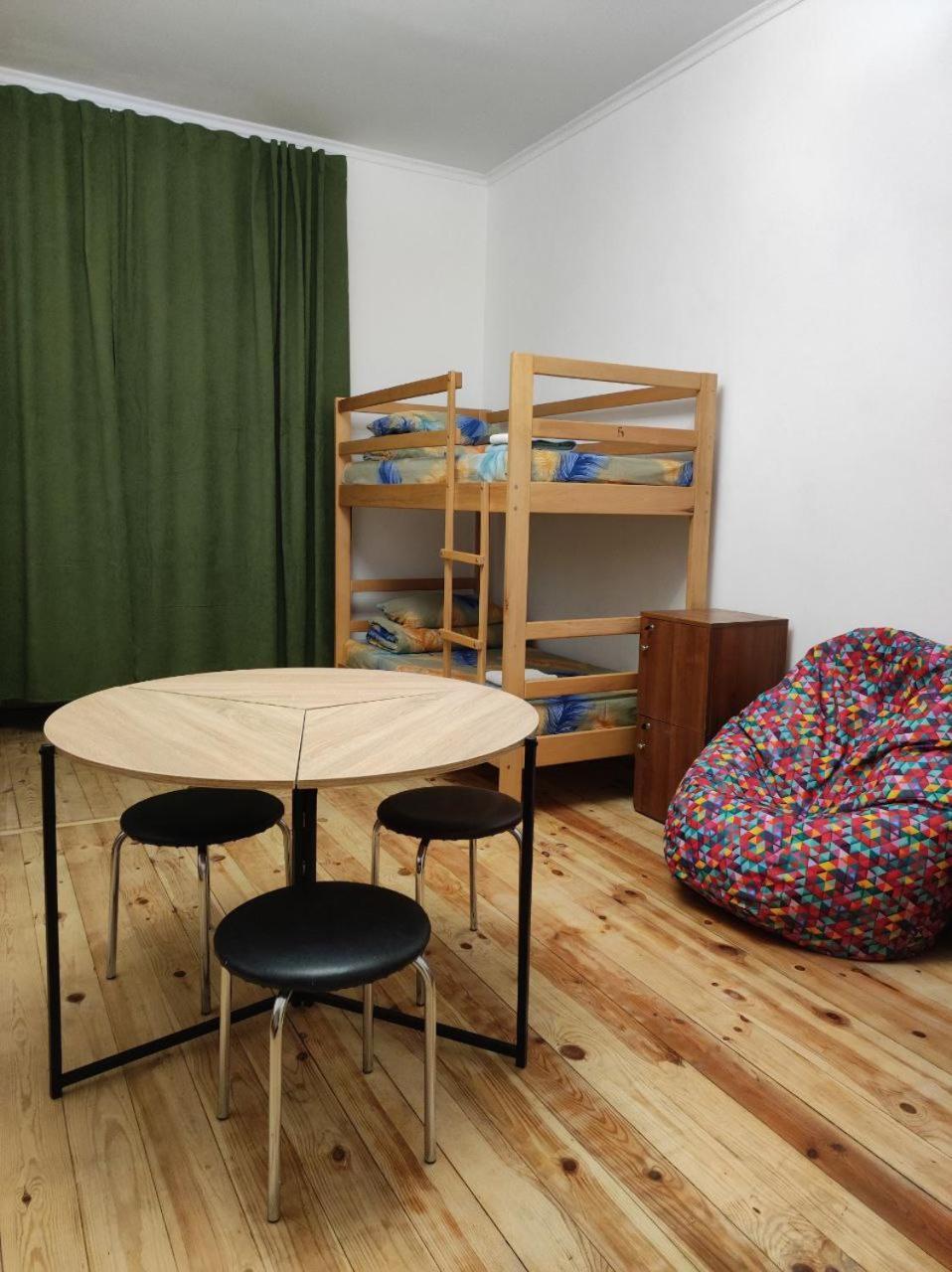 Hostel Europe-U Lviv Kültér fotó